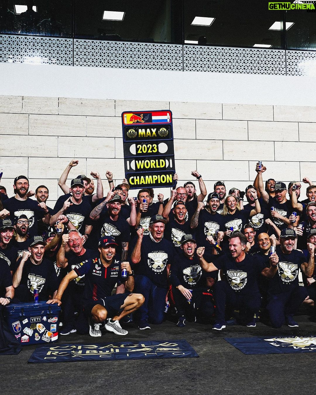 Sergio Pérez Instagram - It was a day where nothing went our way, and in the end, we were passengers in a crash that cost us the race. It's a huge day for the whole @redbullracing team and for @maxverstappen1 - a very well-deserved third title, he's worked so hard for it and I'm really happy for him. My mechanics will have a tough night getting the car ready for tomorrow. The weekend's not over and we're going to give it everything to pull it through. Fue un día en el que nada nos salió y al final fuimos pasajeros en un accidente que nos costó la carrera. Es un gran día para todo el equipo @redbullracing y para @maxverstappen1 , un tercer título muy merecido, ha trabajado muy duro por ello y estoy muy contento por él. Mis mecánicos tendrán una noche dura preparando el coche para mañana. El fin de semana no ha terminado y vamos a darlo todo para sacarlo adelante. #sp11 Qatar - Doha