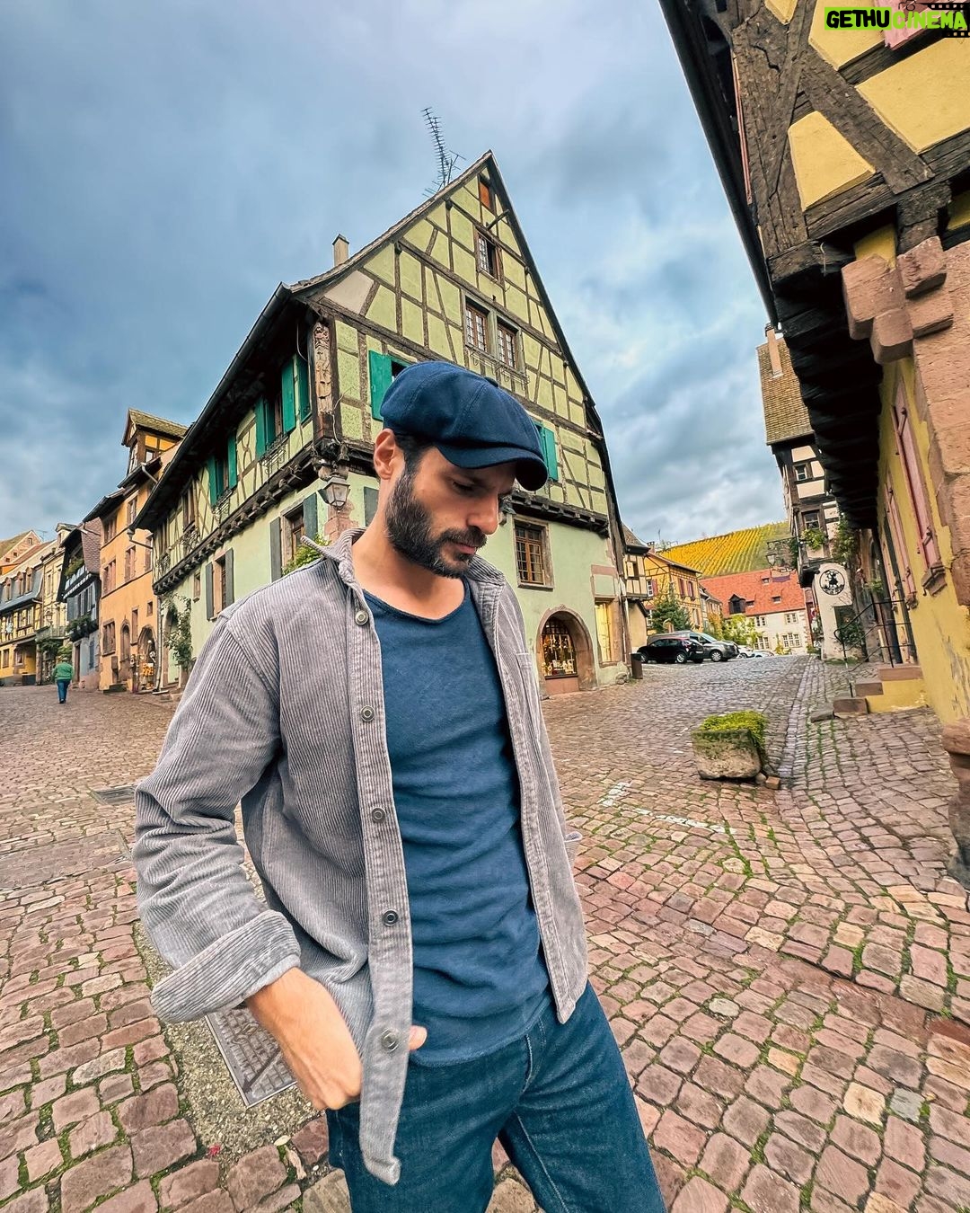 Serkan Çayoğlu Instagram - Next stop: Riquewihr 🥐