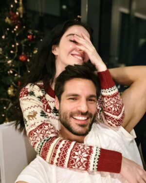 Serkan Çayoğlu Instagram - May the new year bring you happiness, health and peace! Wish you all wonderful memories made in 2023!  Cheers! 🥂 💙
