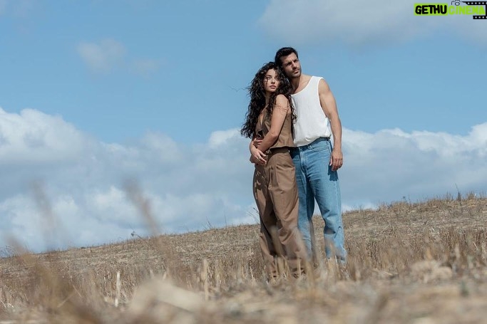 Serkan Çayoğlu Instagram - In the middle of nowhere 🌾