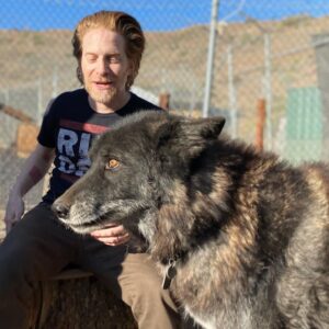 Seth Green Instagram - Reunited with my pack

Thanks to my friends @apexprotectionproject who’ve rescued and cared for these truly incredible animals. You can help them fight delisting of wolves as endangered, which has lead to unjustifiably cruel hunting. Check out the link in my stories to see how you can help 🐺❤️❤️