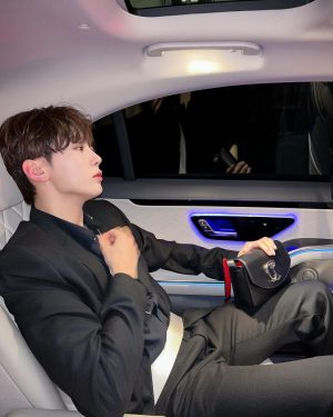 Seungkwan Instagram - It was a wonderful show❤️‍🔥
#theloubishow5 @louboutinworld