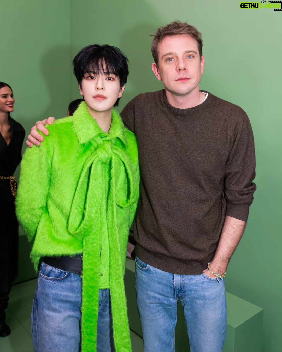 Seungmin Instagram - Such a great memory💚 #LOEWE
