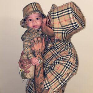 Sfera Ebbasta Instagram - Burberry boys 🧥