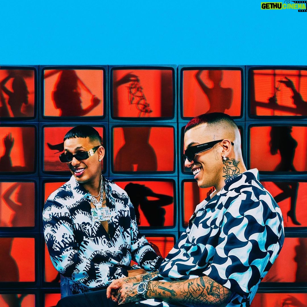 Sfera Ebbasta Instagram - Italiano EP out tomorrow 🤌🏻🇮🇹 pronti ?