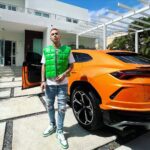 Sfera Ebbasta Instagram - C’è chi apre le porte anche per gli altri e chi rimane fuori a chiedere permesso 🧠