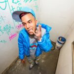 Sfera Ebbasta Instagram - Quando ho iniziato ero arrabbiato, squattrinato, lo stronzo più stiloso del vicinato 🏢
