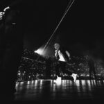 Sfera Ebbasta Instagram - Avevo tolto BRNBQ dalla scaletta del nuovo tour perché pensavo che fosse un pezzo troppo vecchio per portarlo live. Ieri mi hanno convinto a farla a Roma un secondo prima di salire sul palco e mi ha fatto venire la pelle d’oca vedere la gente gridare ogni singola parola di un pezzo che ho scritto quando non sapevo ancora quanto grande sarei diventato in questo gioco, grazie 🌟 Ps: da ora in poi rimane in scaletta 😈 Roma, Italia