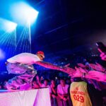 Sfera Ebbasta Instagram - Rimini è stato solo l'inizio, ci vediamo domani e dopodomani a Milano 😈 Aggiunti eccezionalmente biglietti parterre extra per il 25 e il 26 Settembre al Mediolanum Forum 😇 Trovate tutte le info nelle stories. non fartelo raccontare! Rimini Italy