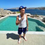 Sfera Ebbasta Instagram - Tour Life 🛩 Mykonos