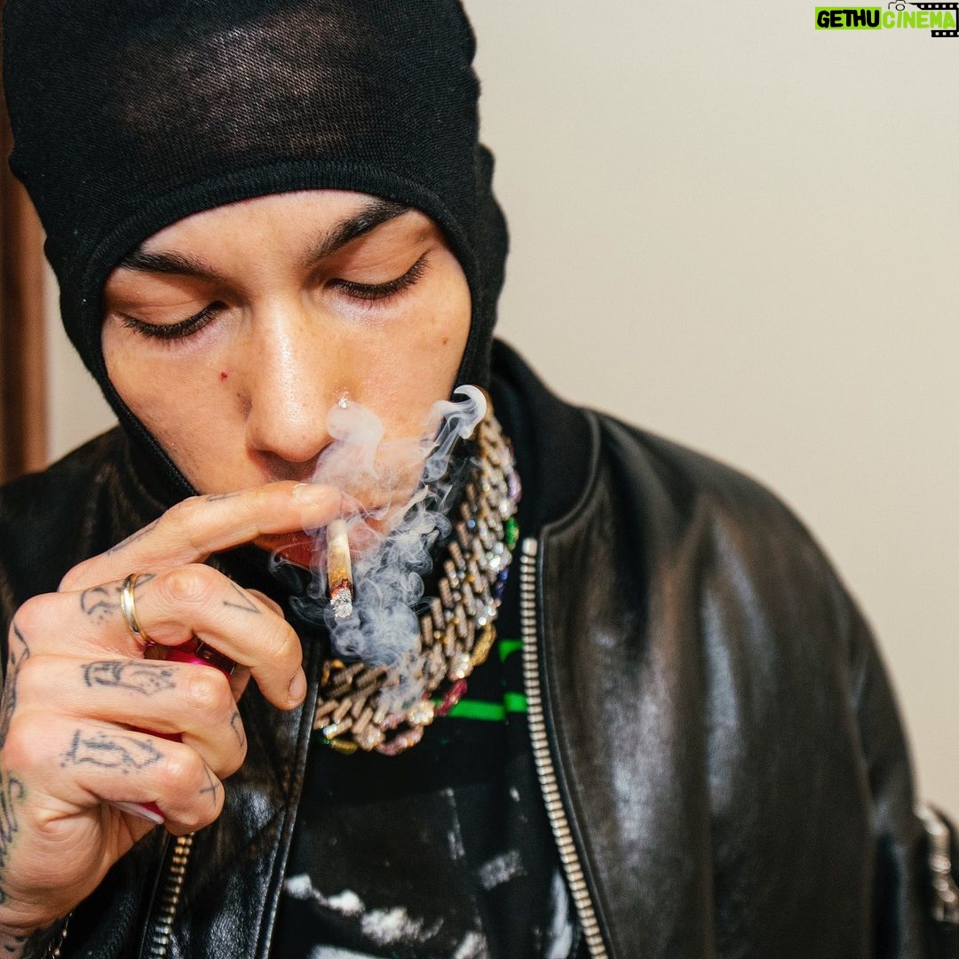 Sfera Ebbasta Instagram - Padre per la seconda volta 😈 Milan, Italy