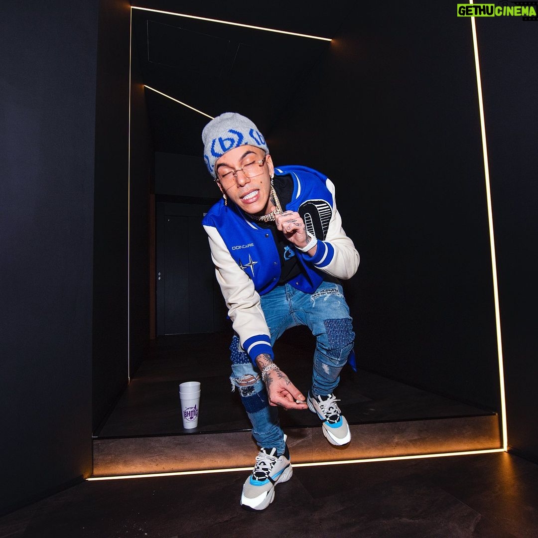 Sfera Ebbasta Instagram - 🤫 Milan, Italy