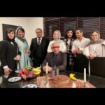 Shabnam Moghadami Instagram - . پخش ِ« بی‌گناه» امروز تمام شد.ضبطش هم سال ِ پیش حدوداً همین وقتا.وقتی کمی حال مون بهتر بود و دل‌مون خوش‌تر… به همه‌ی دوستانم،همه‌ی کسانی که با تمام ِ وجود و از دل و جان تلاش کردن تا مجموعه‌ای در خور ِ تماشای شما رو به نگاه‌تون برسونن خدا قوت و خسته نباشید می‌گم. و ممنونم از شما که مارو دیدین و دل به دل بهمن و فروغ و ابریشم و ناهید و مهتاب و رشید و همه‌ی آدمای قصه‌ی ما دادین.گرچه همه‌مون دل‌مون می‌خواست با دل ِ خوش‌تری پای تلویزیون بشینین برای دیدن سریال مون. آلبوم کوچک عکس‌های پشت صحنه، تقدیم به چشم‌های نازنینِ شما و به همه‌ی عزیزانم در تمام ِ گروه‌های سازنده‌ی این سریال ،که یکی از یکی حرفه‌ای‌تر و بهتر بودن. .به امید ِ حال و احوال ِ بهتر ،حوصله‌ی بیشتر، دل ِ خوش‌تر برای همه…همه‌مون. . #سریال_بیگناه #سریال_بی_گناه #شبکه_نمایش_خانگی #کارن_فیلم #فیلیمو #مصطفی_کیایی #مهران_احمدی #مهرانه_مهین_ترابی #مسعود_رایگان #ویشکا_آسایش #رویا_تیموریان #هدیه_بازوند #آتیلا_پسیانی #حسین_پورکریمی #ماهور_الوند #محسن_کیایی #حسین_جلیلی #امیر_نوبخت #سیامک_احصایی #عباس_عباسی #نسرین_نصرتی @mostafakiaie @mohsen_kiaee @mehranahmadiofficial @mahoor.alvand @hosseinpourkarimi @hoseinjalili @amir_nobakht_ @bigonahofficial @royateymourian @saeedehdalirian @nasrinnosrati_official @abbasabbasii @niloofar.mirzaei.31 @hediyeh_bazvand