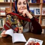 Shabnam Moghadami Instagram - . نسل ِما بسیار مدیون ِ شماست خانم شهلا لاهیجی ِ عزیز ،نسل‌های بعد نیز…ما از شما بیش از هرچیز ایستادگی آموختیم. استقامت…صبر،تلاش و ماندن…سرووار و سربلند ماندن… شما بانو چراغی افروختید که هیچ باد ِ جهالتی حریف ِ خاموش کردنش نخواهد شد… نام شما به خواندنی‌ترین‌ آثار ادبی، به‌ روشنگرانه‌ترین مطالب نوشته‌شده درباره‌‌ی زنان و تاریخ ِ زنان و حقوق ِ زنان،به نام و آثار ِ بهرام بیضایی گره خورده‌است…شما برای ما نه یک نفر که یک جریانید.جاری…مانا. یاد و خاطره‌تان را گرامی و روشن می‌داریم تا هستیم، تا همیشه. . درباره‌ی ایشان بخوانید. . #انتشارات_روشنگران_و_مطالعات_زنان #شهلا_لاهیجی #بهرام_بیضایی #مفاخر_ایران #مفاخر_معاصر_ایران #مفاخر_معاصر_خود_را_بشناسيم #زنان_پیشرو