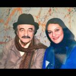 Shabnam Moghadami Instagram - . چقدر امروز ، با دیدن ِ این عکس یادتون کردم آقای نوذری…آقای نوذری ِعزیز و طناز و بی‌نظیر…ستاره‌ی رادیو و دوبله و صحنه و‌ سینما،جاتون خالی و یادتون مانا… . این عکس مال ِ ۱۸سال پیشه،مال سال ِ۸۲. اینجا پشت ِ صحنه‌ی سریال ِِ«باجناق‌ها»ست.به کارگردانی فرهاد آئیش عزیز …عکس رو یادم نیست چه کسی گرفت ازمون،اما به هرحال ممنونم ازش،که باعث شد ۱۸ سال بعد خاطره ی عزیزی برام زنده بشه. . در سال‌های قحطی ِ هرگونه تفریح و سرگرمی ، در سال‌های جنگ،دهه‌ی شصت، جمعه ها برنامه ای از رادیو پخش می شد به نام «صبح جمعه با شما».که بیش از پربیننده‌ترین برنامه‌های تلویزیون ِ امروز ،مخاطب داشت.نسل ِ من و نسل ِ پیش از من باید به خاطرشون باشه.یکی از ستاره‌های این برنامه که تیپ‌های شیرین و دوست ‌داشتنی ای رو اجرا می‌کرد،منوچهر نوذری نازنین بود. در جوار ِ رحمت ِ پروردگار باشن. . عمر ِ همه‌ی اساتید و پیشکسوتان ِ هنر دراز باد و روان ِ رفتگان روشن. . #منوچهر_نوذری #یاد_ایام_قشنگی_که_گذشت_بخیر