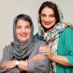 Shabnam Moghadami Instagram - . مامان روزت مبارک! بانوی ناب…شُکر برای وجود ِ بی‌نظیرت. مهر ِ بی‌دریغت مانا…در پناه ِ پروردگار مهربانی‌ها باشی مهربان‌ترین. روز مادرم و همه‌مادرها‌ی سرزمینم خجسته…چه آن‌ها که پیش ما و چه آن‌ها که پیش خدایند. . عکس را فاطمه رحمانی ‌ِ عزیزم برداشته از من و مادر زیبایم. #روز_مادر #روز_مادر_مبارک #مادران_سرزمین_من @falifilm @kobijalali27