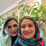 Shabnam Moghadami Instagram - . تولد ِ قشنگ و خوش‌یمن ِ هردوتایی‌تون مبارک، آبانی های نازنین ِ من…خواهرهای مهربون ِ عزیز و دوست داشتنی ِ من…خانومای ِپاییزی ِ زیبا،چشم ما و دنیا به جمال ِ بی‌مثال هردوتون روشن…درخشان و پرامید و عاشق و خوش‌حال باشین همیشه تا همیشه …و به امید ِ فردا‌های بهتر و خوش‌تر برای شما و همه…فقط خدا می دونه چقدر دوست‌تون دارم. کاش زود ِ زود ببینم‌تون❤️ . یه نکته‌ای، امروز تولد ِ سیمین جونه و تولد مرمری چهار روز پیش بود. سوم آبان.من صبر کردم که به هر دوتایی‌شون باهم تبریک بگم که بیشتر قند تو دلم آب شه از خوشی ِ داشتن‌شون.❤️ . عکس‌ها تازه نیستن.ولی آرزو می‌کنم زودتر بتونیم بازم کنار ِ هم باشیم …یه عالمه بخندیم و یه عالمه عکس بگیریم. #فاطمه_معتمدآریا #مریم_شیرازی #تولدتون_مبارک @maryam.shiraziii @fatemehmotamedarya