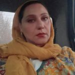 Shabnam Moghadami Instagram - . …تو دلم گفتم کاش آدم بتواند دنیا را بالا بیاورد و این همه دروغ و ریا را نبیند! عباس معروفی/سال بلوا .