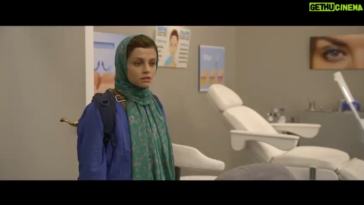 Shabnam Moghadami Instagram - 💥 _شماها چه جورى بدون عشق تو اين دنيا دووم ميارين!! . تيزر قسمت هاى ده و يازده . پنجشنبه و شنبه در #فيليمو . ⚠️ كد اختصاصى #مردم_معمولى تا "٥٠٪ تخفيف". كافيه يه حساب كاربرى بسازيد. . كد: mardom @rambodjavan1 @filimocom