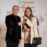 Shabnam Moghadami Instagram - . در محضر ِ استاد ِ تام و تمام ِ آواز ایران زمین…برادر ِ اهل ِ دل و فرهیخته‌ام علی‌رضا قربانی نازنین …که این شب‌ها سعد‌آباد را به حضور و به صوت داوودی ِ خویش نورانی ساخته‌ است. نفس‌تان گرم آقا…بمانید برای ما…بمانید برای ایران و ایرانی. . #علی_رضا_قربانی #اساتید_آواز_ایران #اساتید_موسیقی_ایران @alireza_ghorbani . عکس از #سمیرا_معصومیان @samiramasoumian_