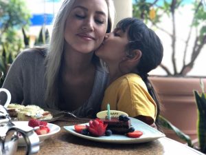 Shadmehr Aghili Instagram - Happy Mother’s Day 
❤️ @miamesaaghili @real_melina_official 
#mothersday