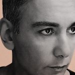 Shadmehr Aghili Instagram - . آهنگ “ پیش تو “ تقدیم به شما عزیزای دلم ، امیدوارم توی لحظاتتون خاطرات زیبا و به یاد موندنی بسازه . 📍«لینک دانلود موزیک (پیش تو )در بیو پیج میباشد » . . Music & Lyrics: @amiralibahadori Arrangement: @miladhashemi Mix & Master: @mohamadfalahireal @miladhashemi