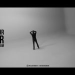 Shadmehr Aghili Instagram - . ترانه:آرش مهرابی موزیک:شادمهر عقیلی تنظیم:میلاد هاشمی کارگردان:سینارت تهیه کننده: امیر فرشباف_بهداد کاموری ویدئو لیبل: آونگ اسپانسر: Roshen.ir . @amirfarshbaf1 @arash_mehrabi_art @miladhashemi @saeedzamani1 @vahidpooyan @behdadkamvari @azim_0290 @avangmusic @roshen.ir . #tasvir #video #shadmehr #shadmehraghili #تصویر #ویدئو #شادمهر #شادمهرعقیلی