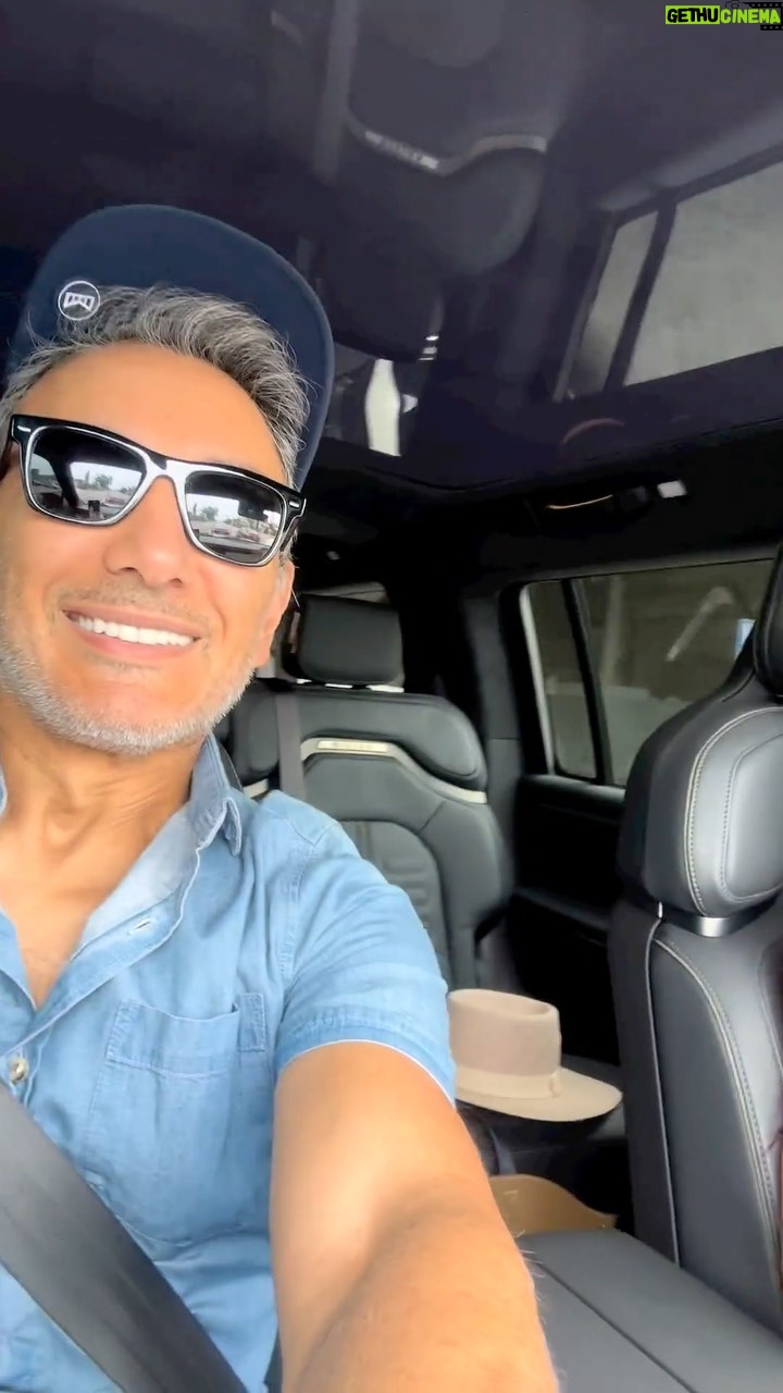 Shadmehr Aghili - 618.2K Likes - Family time, driving to Melina’s violin 🎻 performance. Shadmehr tried not shaving for a while. Beard or no beard? Tell us what you think!
.
.
.
.
.
#rivian #r1s #rivianr1s #electricsuv