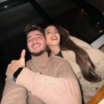 Shahveer Jaffery Instagram - Zindagi bht choti hai