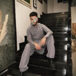 Shahveer Jaffery Instagram - Kash koi to aisa ho, Jo andar se bahar Jesa ho