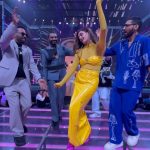 Shakti Mohan Instagram - In between acts , we do aur acts 😂😂😂. #dancepluspro @disneyplushotstar @starplus @mohanshakti @punitjpathakofficial @dharmesh0011 @sushantkhatri148