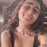 Shalini Pandey Instagram – Last few days were about PACING TF DOWN 😇

Also, featuring my “Happy Walk” 🙃