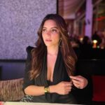 Shama Sikander Instagram - Yesss Black is my favorite color! 🖤🖤🖤🖤🖤🖤🖤 . . . #black #stayhappy #shamasikander Dubai, United Arab Emirates