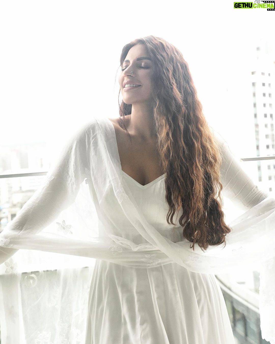 Shama Sikander Instagram - Ramadan Kareem Mubarak Everyone ❤️ . . . #ramadan #festivevibes #shamasikander Mumbai, Maharashtra