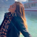 Shama Sikander Instagram – Discovering the beauty of self while exploring the wonders of this beautiful universe.
.
.
.
#beautifulworld #geneva #shamasikander
