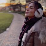 Shama Sikander Instagram – Just be in it…!!♥️😇🤩. #sunrise #bestsunrise #bestfeeling #love #bliss #nature #iamnature #iamlove #iamloved❤️ #gratitude