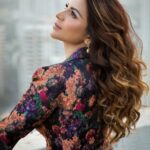 Shama Sikander Instagram - Take My Breath Away ❤️ . . . #staypositive #fridayvibes #shamasikander Mumbai, Maharashtra