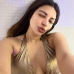 Shama Sikander Instagram - Feeling Salty in a Salt Cave…!! . . . #saltcave ##FierceAndFearless #shamasikander