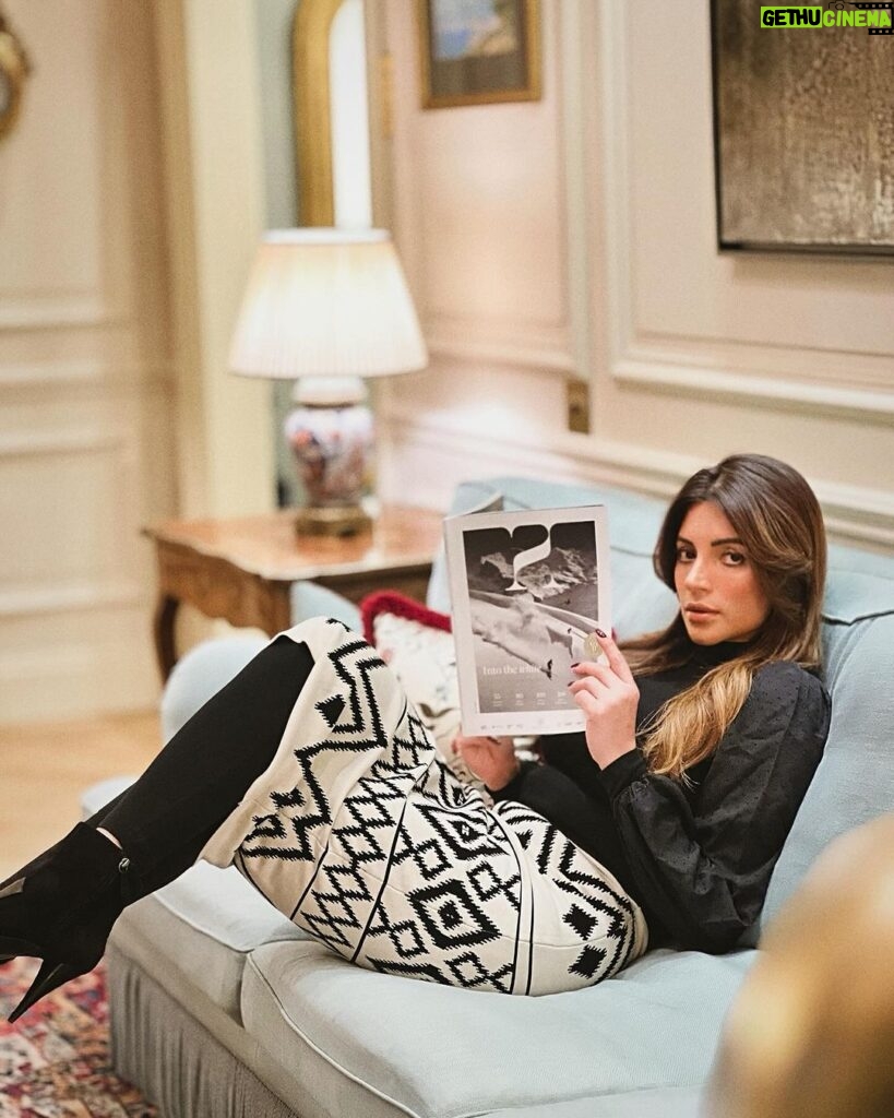 Shama Sikander Instagram - Cozying up in style in my penthouse at @beaurivagegeneve this holiday season with a good read and a great outfit! Thank you for the most amazing swiss hospitality @myswitzerland . . . #outfits #holdidayvibes #shamasikander Beau-Rivage Genève