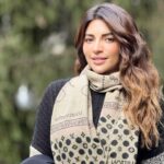 Shama Sikander Instagram - Soaking in the Xmas vibe in Geneva 🎄🥳⛄️🥳 . . . #reelsinstagram #holidayvibes #shamasikander Geneva, Switzerland