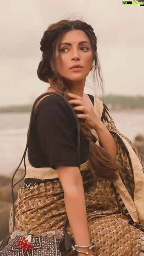 Shama Sikander Instagram - Oh Mere Dil ke chain ! . . . #oldisgold #beautifulwomen #shamasikander