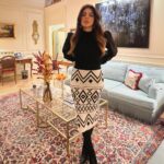Shama Sikander Instagram - Cozying up in style in my penthouse at @beaurivagegeneve this holiday season with a good read and a great outfit! Thank you for the most amazing swiss hospitality @myswitzerland . . . #outfits #holdidayvibes #shamasikander Beau-Rivage Genève