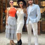 Shama Sikander Instagram - Cheers to the festive season! Let’s revel in the joy of togetherness, making every day sparkle with celebration and laughter! 🥂🎊 . . . #friendsforever #festivevibes #shamasikander