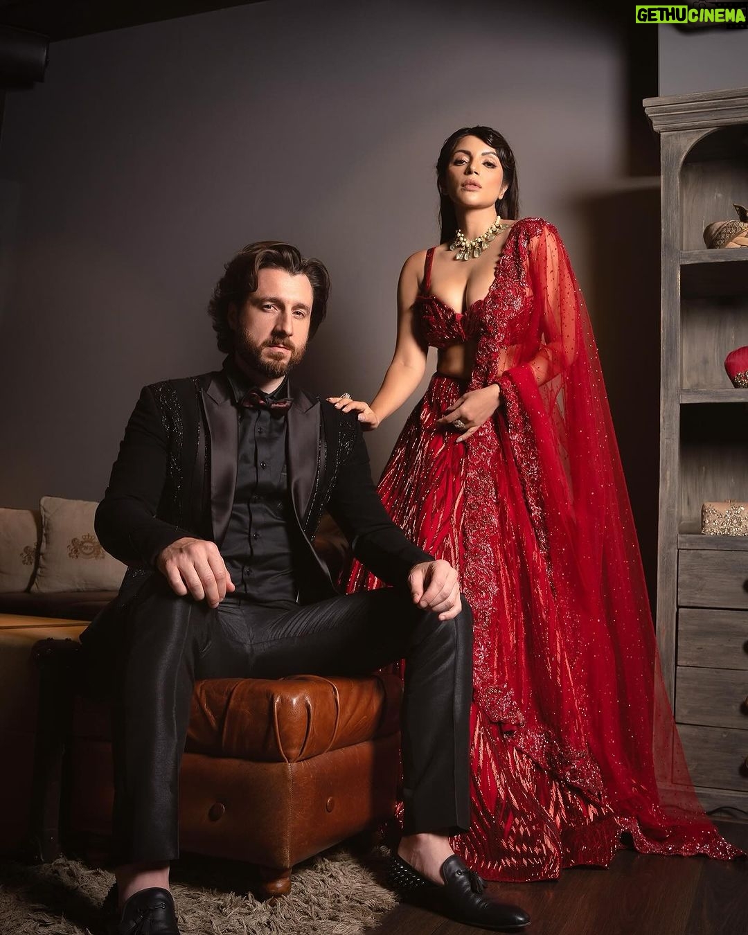 Shama Sikander Instagram - Bold colors, bolder love. ❤️🔥 . Wrapped in- @niveditasaboocouture . . #couplegoals #loveislove #shamasikander