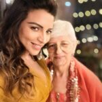 Shama Sikander Instagram - Diwali Doston wali….🪔😇♥️ . . . #diwali #friendsforever #shamasikander Mumbai, Maharashtra