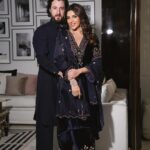 Shama Sikander Instagram - For @babasiddiqueofficial Iftar party 💜🦄 . . Make up - @falgunikapasi_mua Jewellery- @azotiique Photographer- @a.m.aperture . #iftaarparty #ramadaan #shamasikander Mumbai, Maharashtra