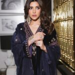 Shama Sikander Instagram - For @babasiddiqueofficial Iftar party 💜🦄 . . Make up - @falgunikapasi_mua Jewellery- @azotiique Photographer- @a.m.aperture . #iftaarparty #ramadaan #shamasikander Mumbai, Maharashtra