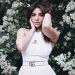Shama Sikander Instagram - A tapestry of dreams,In her eyes, galaxies gleam.With each step, a symphony flows,Graceful as the river that forever grows. . Make up - @falgunikapasi_mua . . #graceful #beautyful #shamasikander Mumbai, Maharashtra