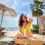 Shama Sikander Instagram - She’s just a little mermaid, finding joy in every wave and seashell. 🧜‍♀️ . . . #dubai #beachlife #shamasikander Kyma Beach