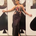 Shamita Shetty Instagram – Deltin Life 🦋 

Outfit : @rannagill 
Rings : @karishma.joolry 
@dipublicrelations 
Hair : @hairbysharda 
Location : @deltin_life 

#event #goa #ootd #glam #gratidão #love